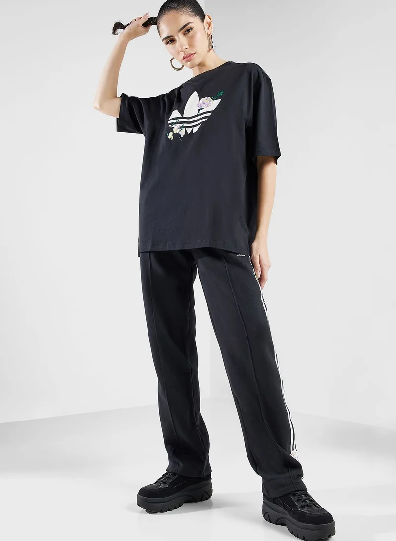 adidas Originals Essential Flower T-Shirt