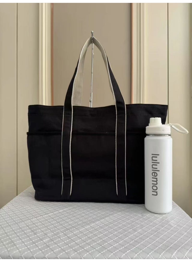 لولوليمون ​حقيبة توت 20 لتر بتصميم ثنائي اللون ومطرزة - حقيبة كتف قماشية عالية السعة للرجال والنساء​ - Image 4