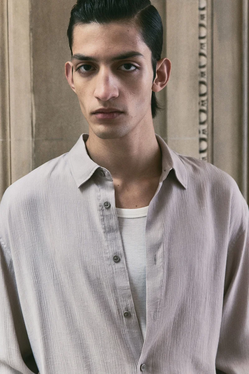 H&M Mole Dusty Light Regular Fit Crinkled shirt for Men | Best Price UAE