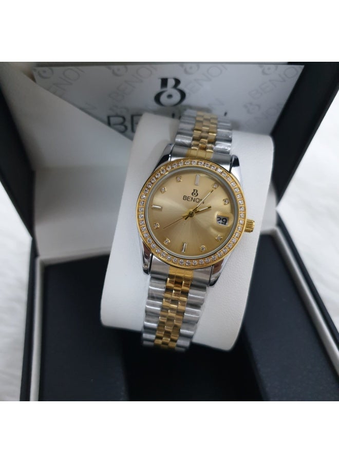 Elegant women's steel wristwatch in a Rolex style, water-resistant, modern and high quality, with a silver and gold bracelet and gold dial.