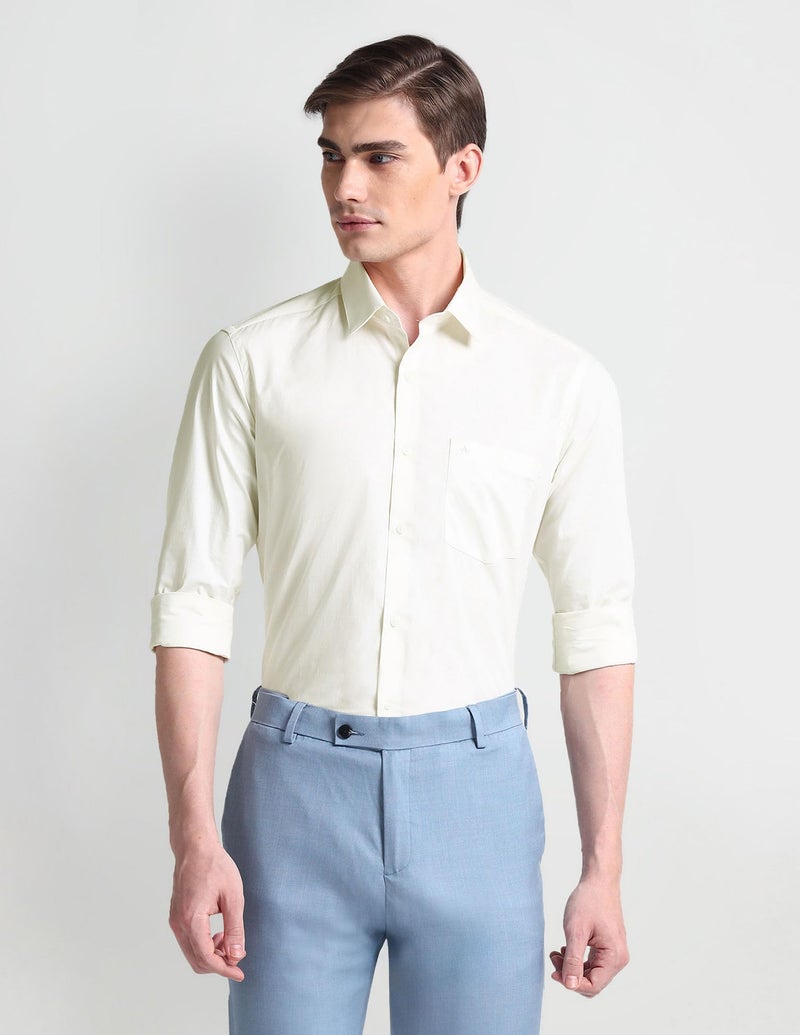 Arrow Solid Manhattan Slim Fit Shirt White - Image 2