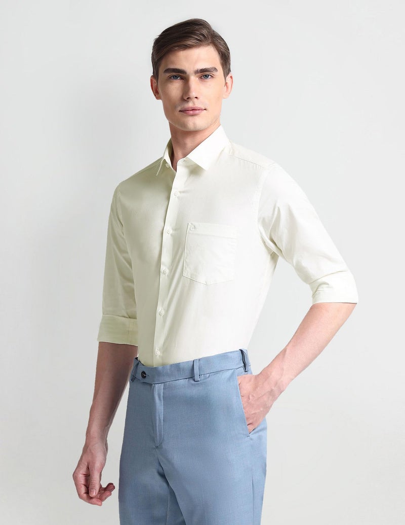 Arrow Solid Manhattan Slim Fit Shirt White - Image 5