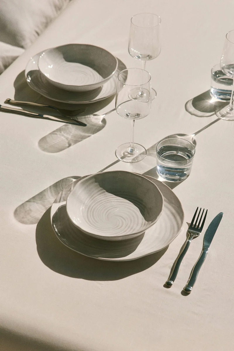 H&M 2-pack textured stoneware soup bowls
