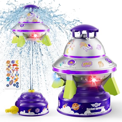 JOI MEW رشاش ماء JOI MEW UFO للأطفال لعبة صاروخ ماء للعب في الهواء الطلق صيفاً مع ضوء دوار ارتفاع قابل للتعديل قاذف ماء ملصقات فضائية DIY هدية للبنات والأولاد من 3 إلى 12 سنة باللون الأرجواني - Image 1