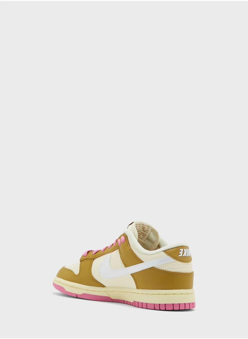 Nike Dunk Low
