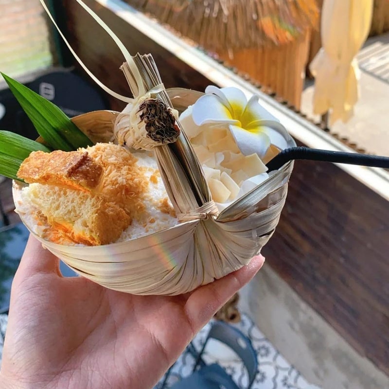 Handmade Woven Palm Leaf Bowl 15x10cm For Dessert Ice Cream Fruit Salad Party Serving - Image 5