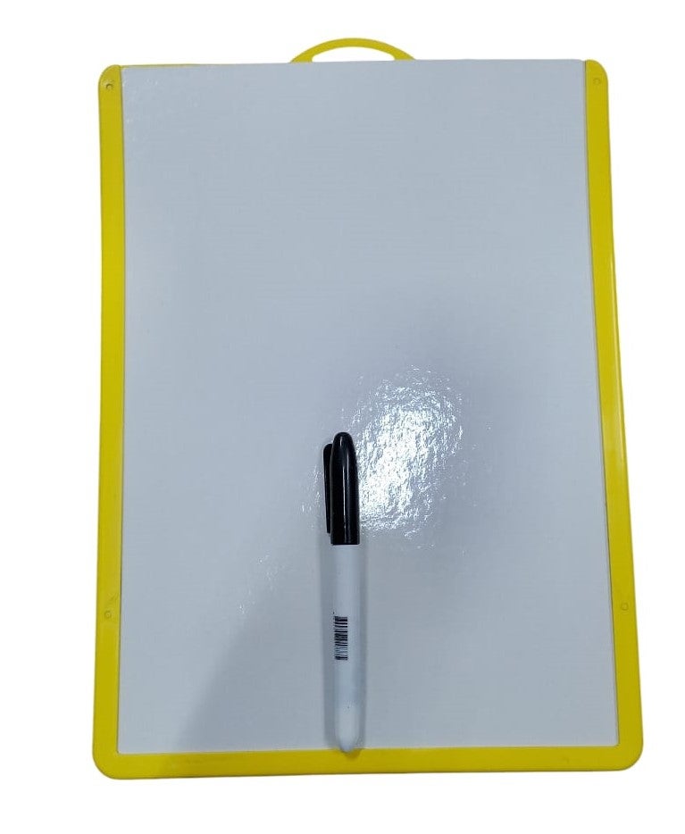 سبوره اطفال من ارك وجه ابيض ووجه مربعات + قلم 23.5 × 32.3 سم موديل 4721