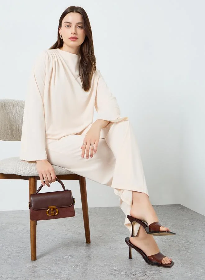 ستايلي طقم بلوزة فضفاضة وبنطلون واسع الساق