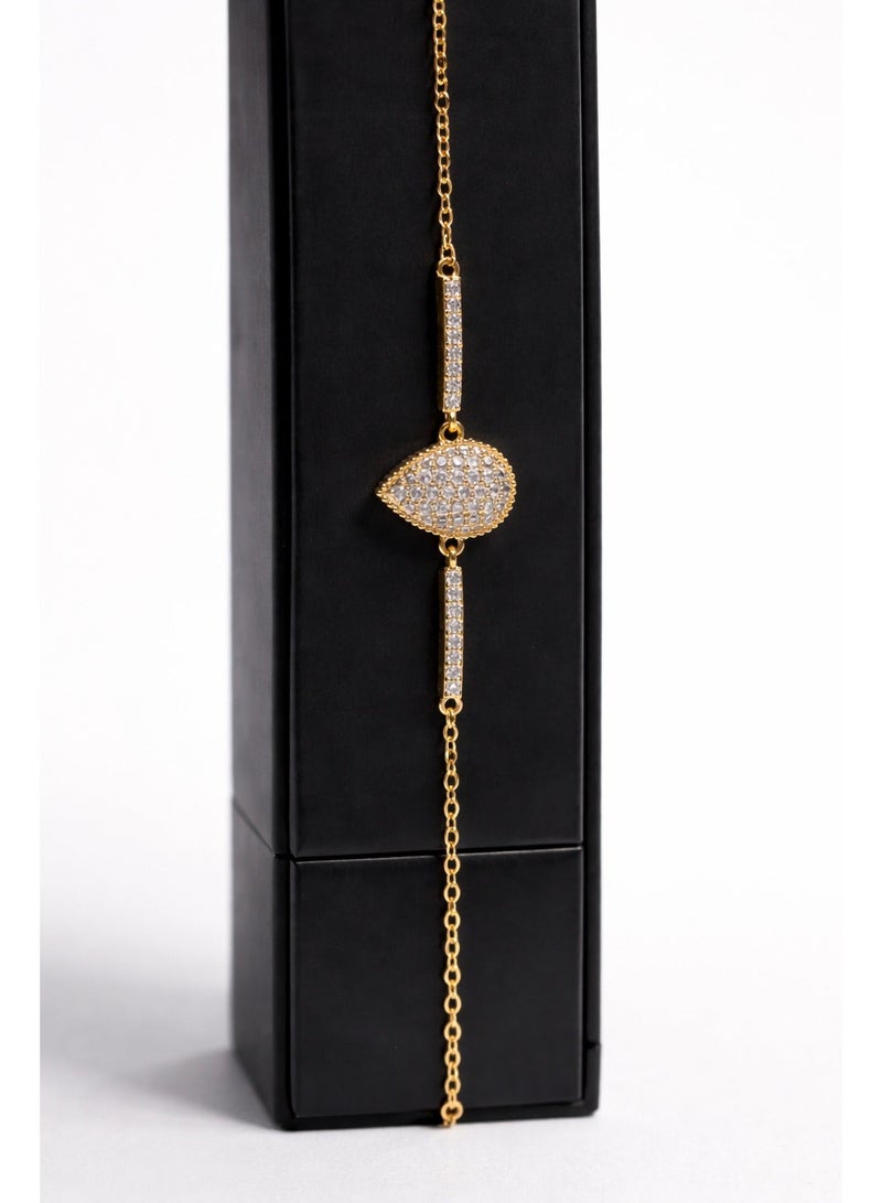 LMA Shɛl Gold Bracelet encrusted with Diamond Zirconia stones for women - Image 1