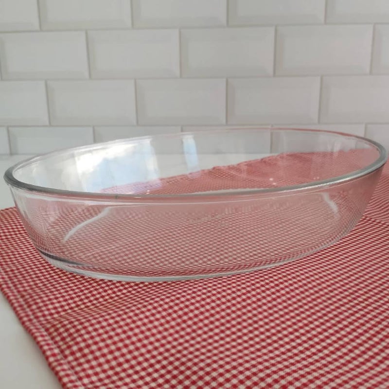 Marinex Small Oval Glass Roaster 2.4L  Durable Heat-Resistant Borosilicate Bakeware Dish | Transparent Oven-Safe Roasting & Baking Tray | Microwave, Freezer & Dishwasher Safe - Image 4