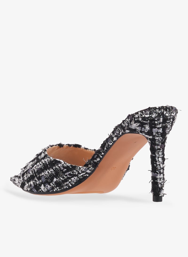 ايلا صندل بكعب عالٍ بقماش ملتف - Image 3