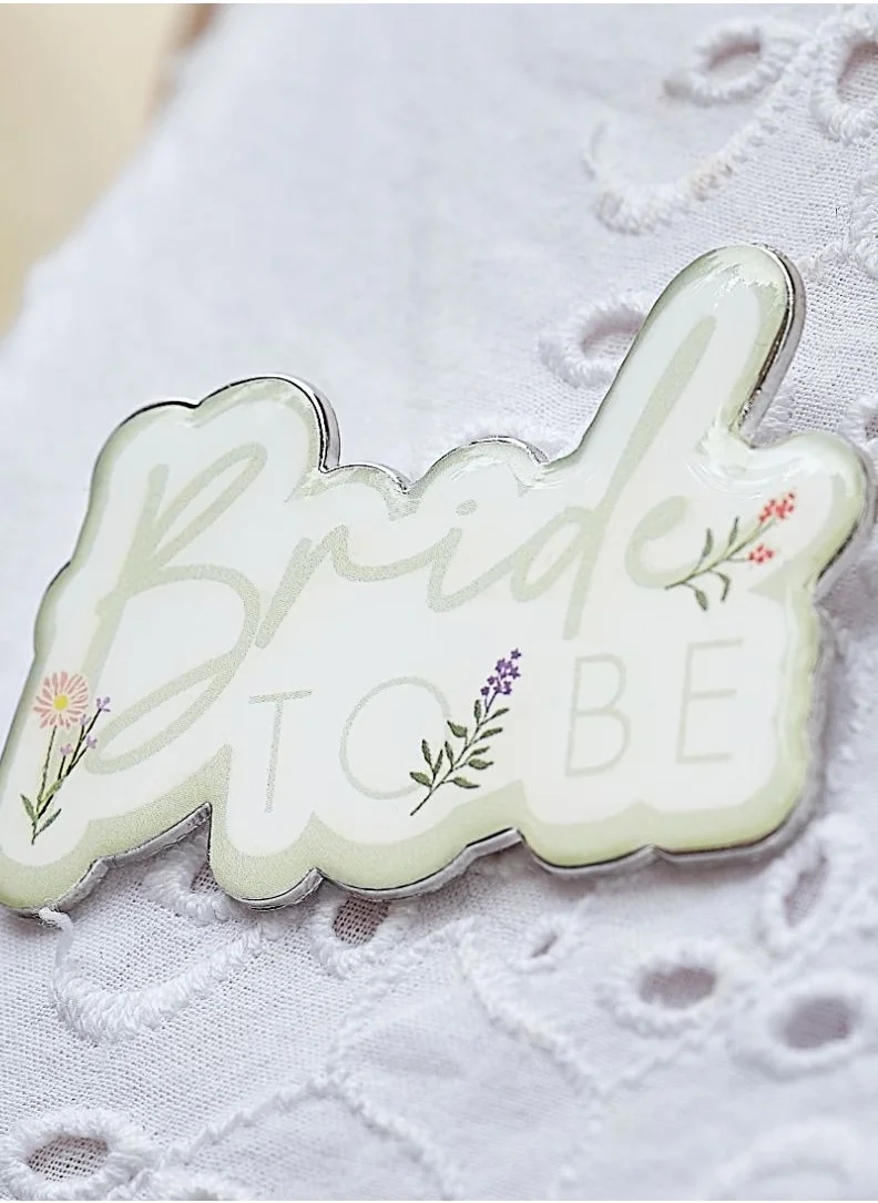 Ginger Ray Floral Bride To Be Enamel Badge