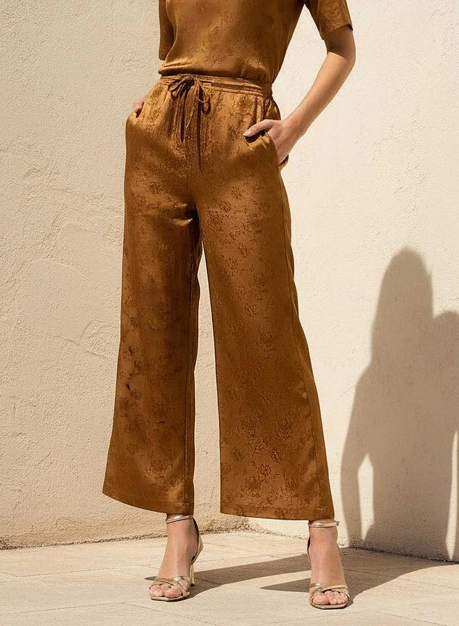 ايكونيك Iconic Jacquard Textured Wide Leg Pants