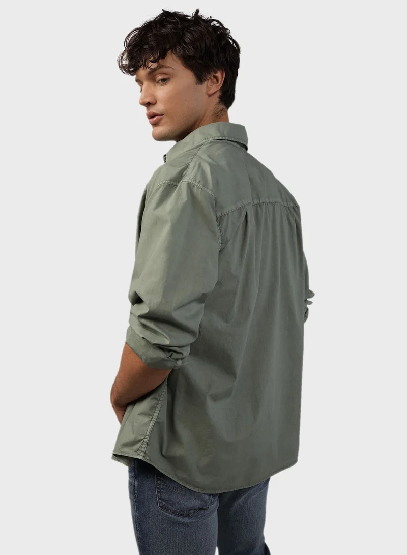American Eagle Front Pocket Relaxed Fit Shirt