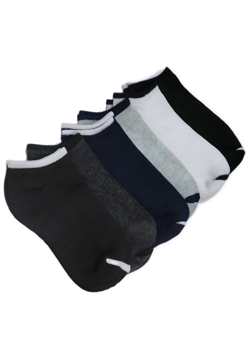 مجموعة من ست جوارب متعددة الألوان