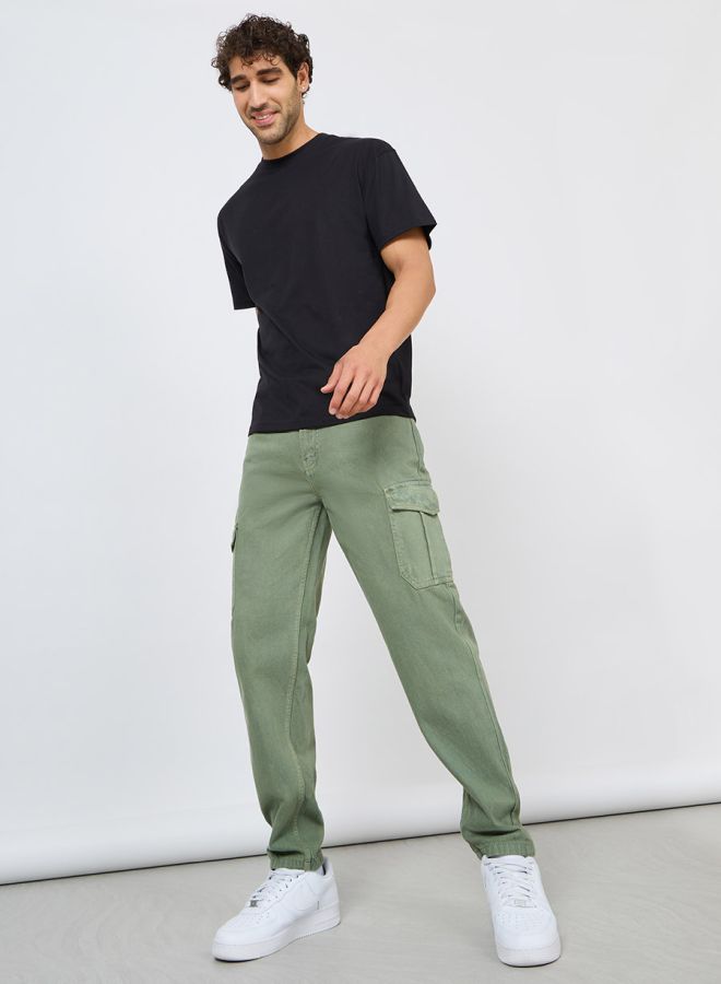 ستايلي تيشيرت بقصة واسعة وطبعة جرافيك - Image 2