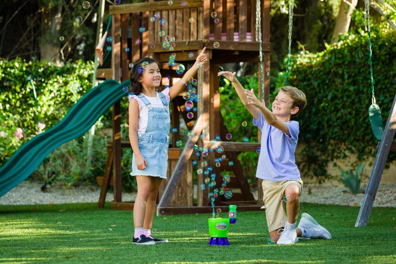 Gazillion Tornado Bubble Machine - Kids Bubble Blower - Blows 4500 Bubbles per Minute - Ideal for Outdoor Fun & Parties - Includes 4 oz. Gazillion Bubble Non-Toxic Solution - Image 3