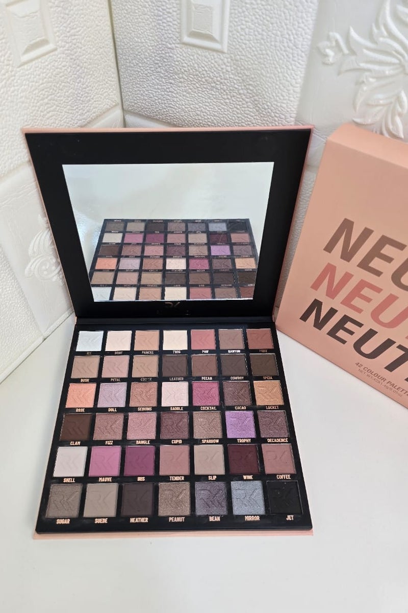 romantic key Romantic Ket Neutral Neutral Neutral 42 Colour Palette - Image 2
