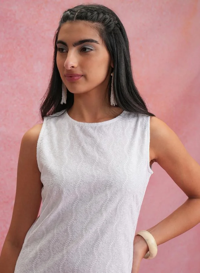 Vishudh White Round Neck Sleeveless Thread Work Kurta by Styli
