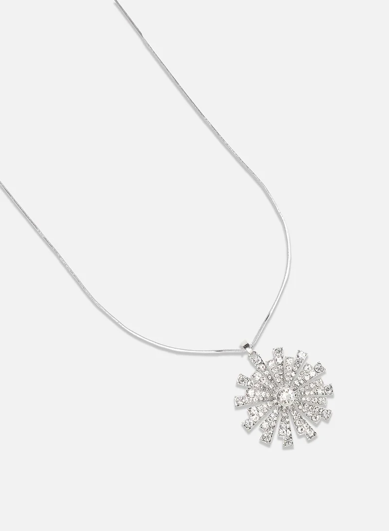 SOHI Blossom Bliss Artificial Pendant Necklace Jewellery