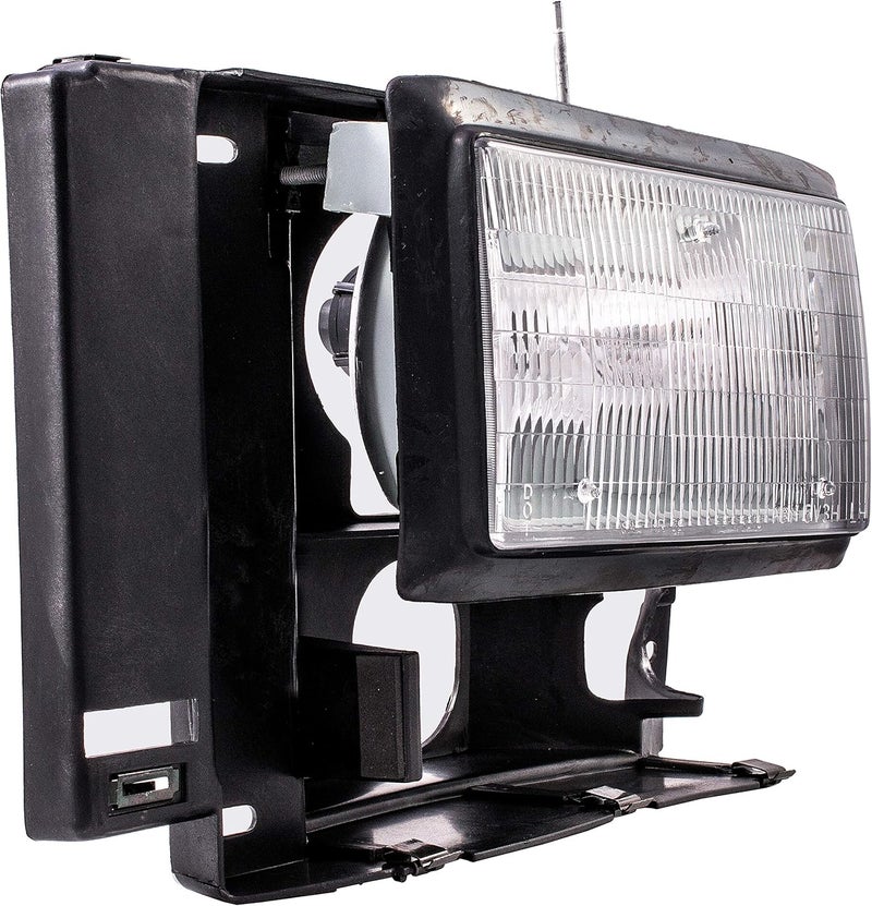 Dorman 1590204 Driver Side Headlight Assembly for Select Ford Models - Image 3