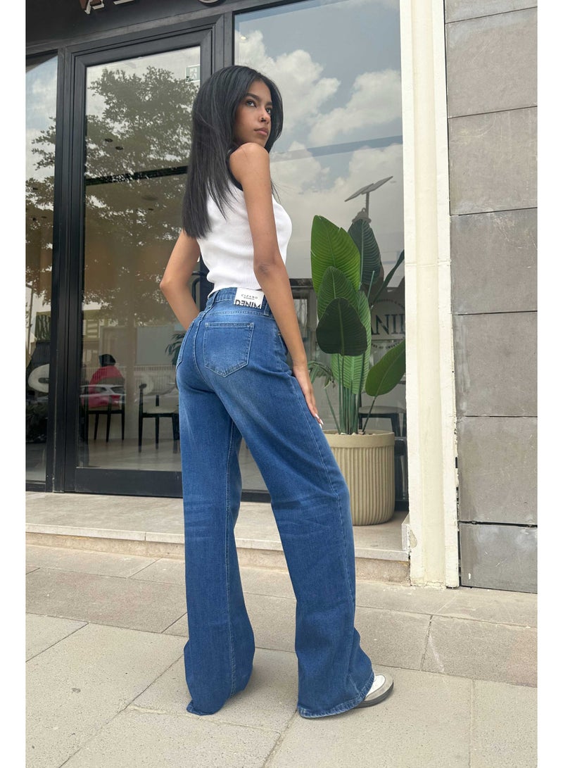 CIZARO Baggy - Criss Cross High-Waist Medium Blue Jeans  - Image 2