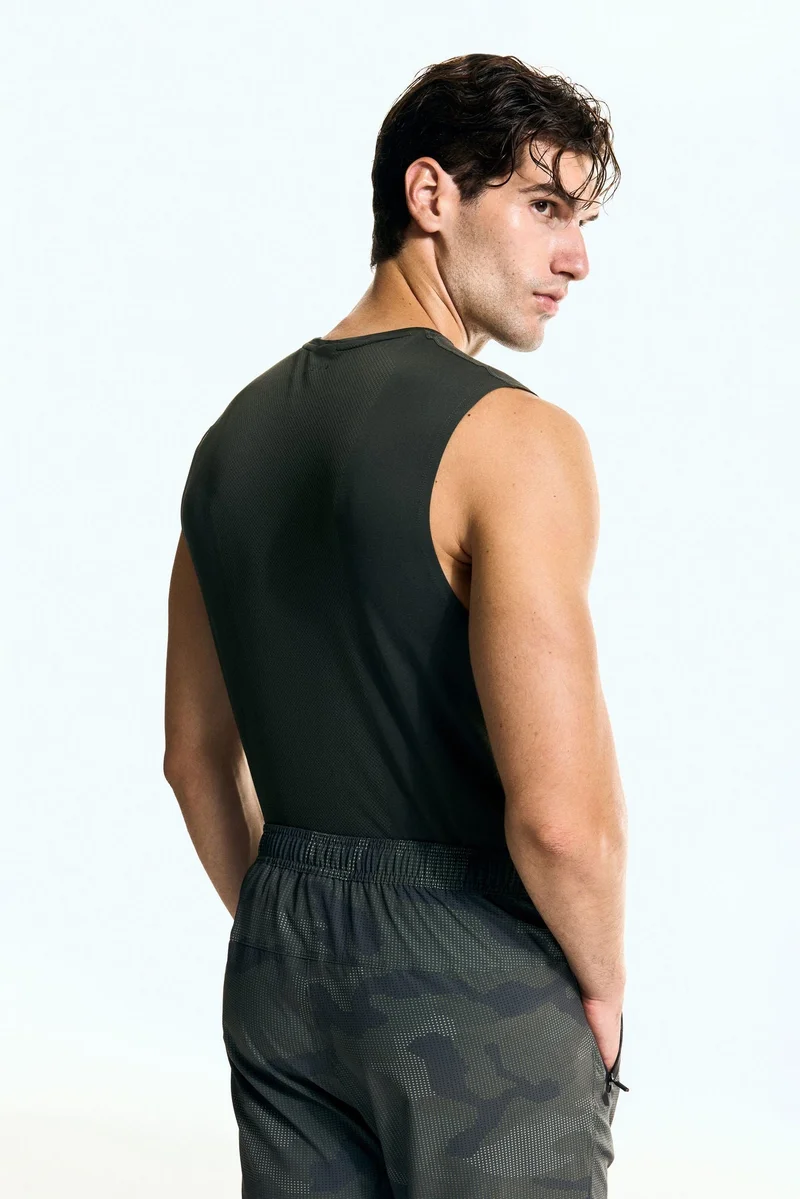 H&M Muscle Fit Sports vest top with DryMove™
