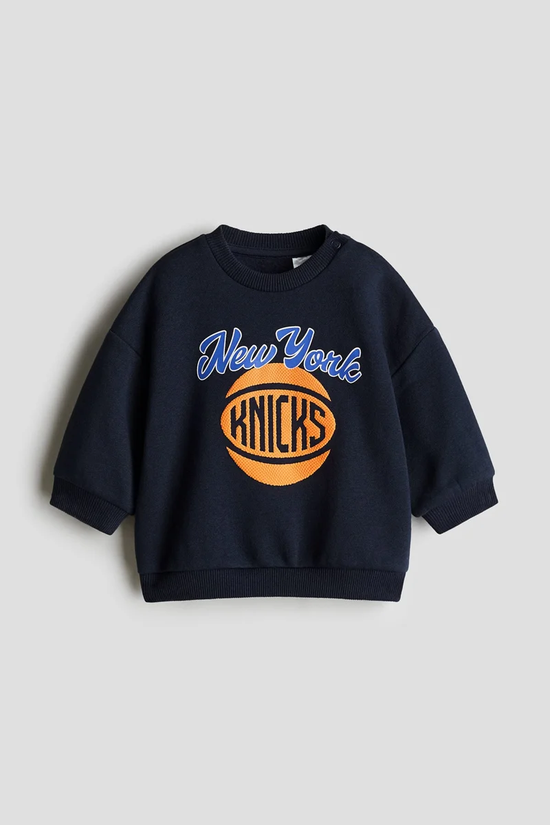 اتش اند ام بلوزة بطبعة مميزة