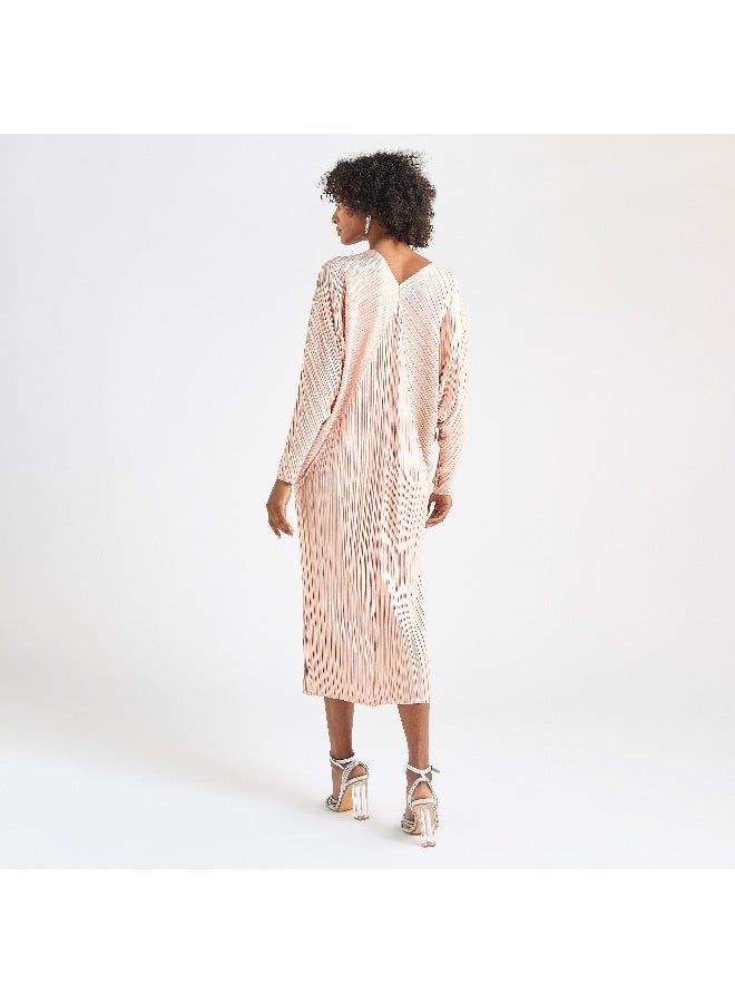 Splash FAV All-Over Pleated V-neck Dress with Extendable Sleeves  - Image 3