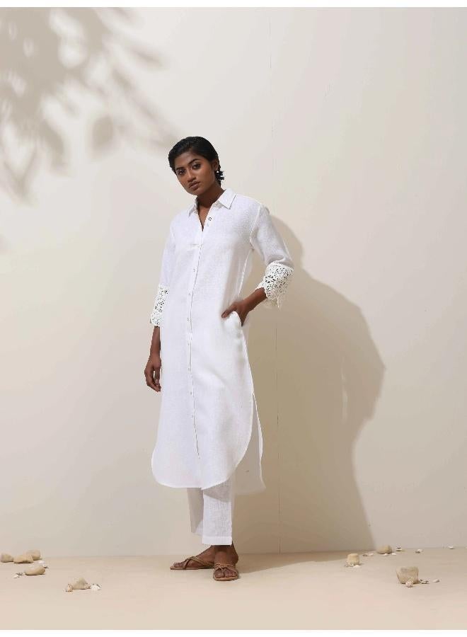 trueBrowns Luna White Crochet Natural Cotton Kurta Pant Set - Image 3