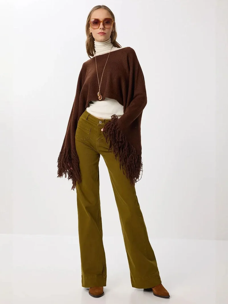 إسطنبول الساحرة ISTANBUL Textured Crop Sweater with Tassels
