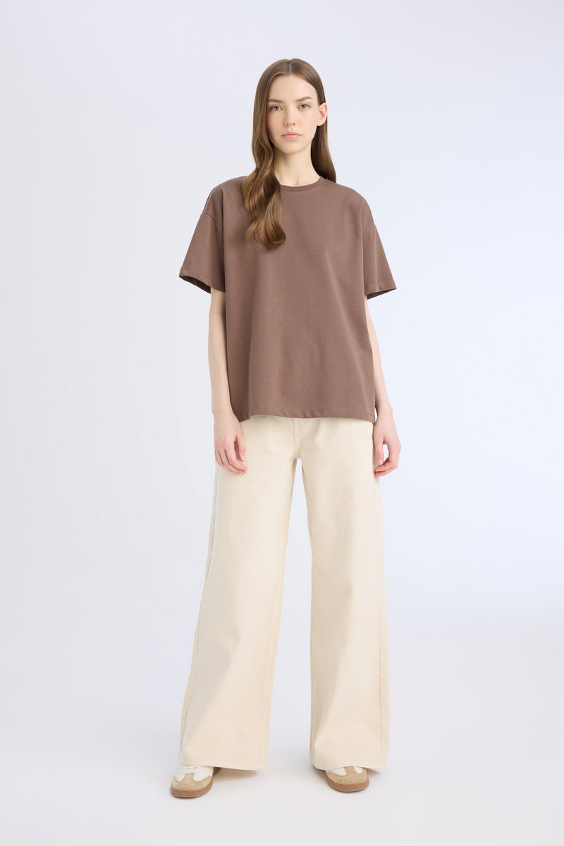 ديفاكتو تيشيرت بيزك تقيل نص كم اوفر سايز برقبة مستديرة - Image 2