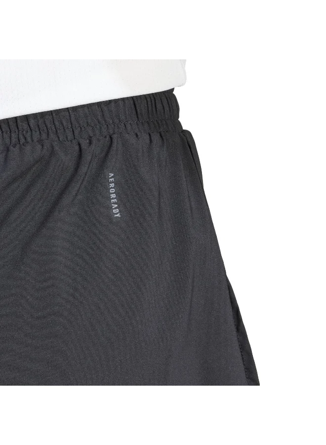 adidas شورت تدريب نسائي أسود  في  مقاس