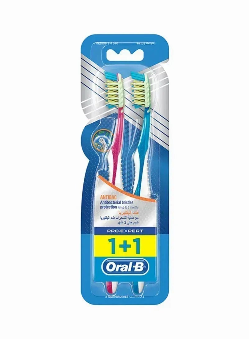 Oral-B Pro Expert Anti Bacterial Toothbrush, Medium, 2'S 29496.602 40 MED