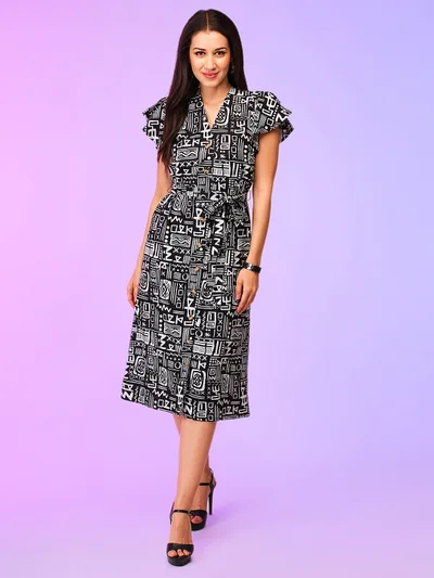 جلو باص فستان نسائي متوسط الطول بنقوش هندسية من جلوبس