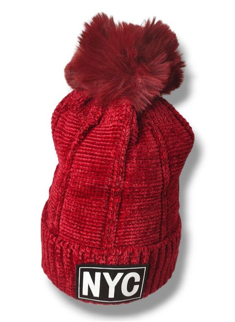 Ice Cap is a modern winter hat with a NYC pattern and lined with fur.