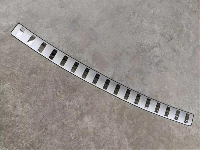 Vuzmode Car Trunk Threshold Guard Plate for Mercedes-Benz GLC - Image 3