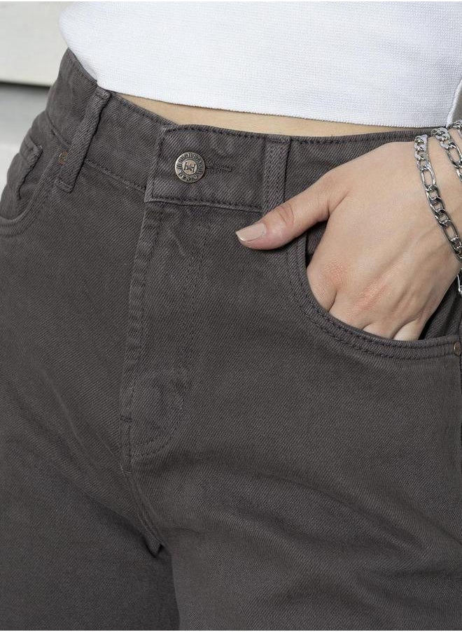 HIGH STAR - Plain High Rise Shorts with Belt Loops by Styli - Image 1