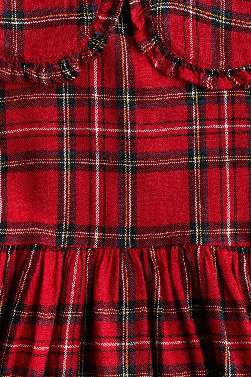 اتش اند ام فستان من الفلانيل بياقة