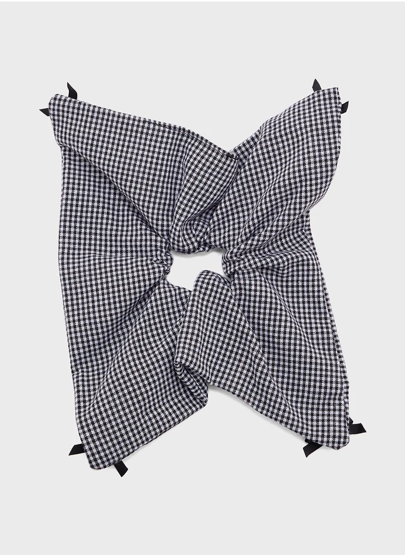 جينجر Overszed Gingham Bow Detail Scrunchie