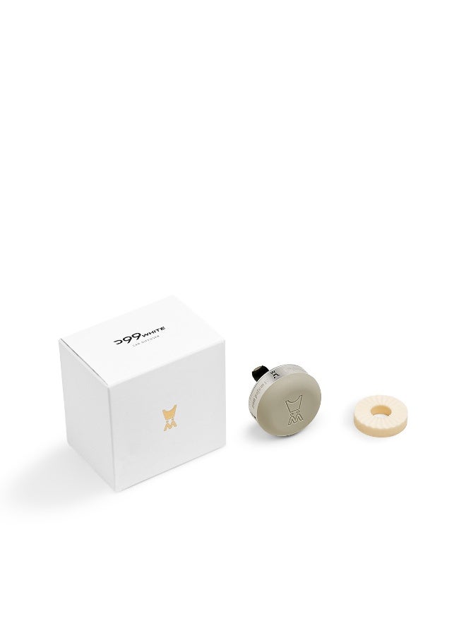 Al Majed Oud Wood White Car Air Freshener 1 Pec From Wood Collection - Image 3