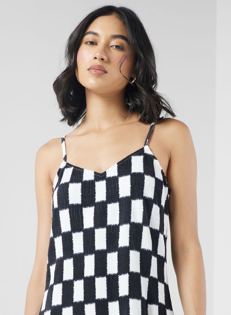 فانز فستان بينتون بحمالات ونقشة مربعات - Image 3