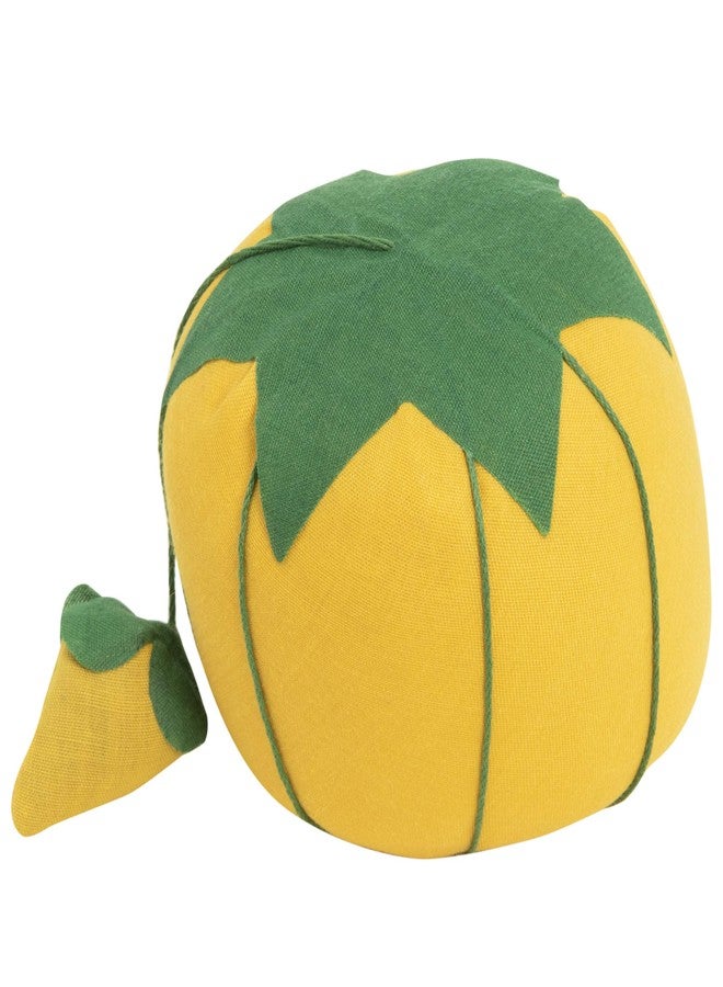 دريتز وسادة دبابيس Dritz Quilting Dritz كبيرة جدًا بنقشة الطماطم والفراولة، قطعة واحدة، ألوان متنوعة: أخضر نعناعي، أصفر أو وردي فاتح، مقاس 4 بوصات - Image 4