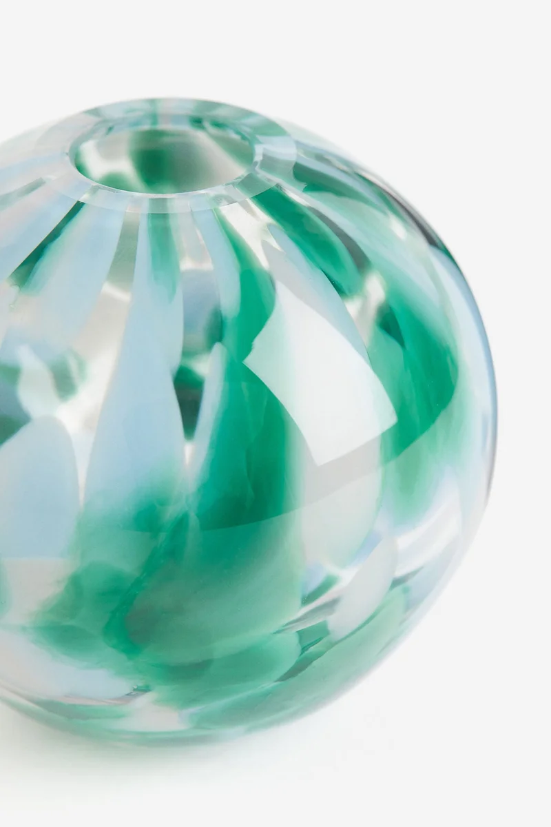 اتش اند ام مزهرية صغيرة منقوشة