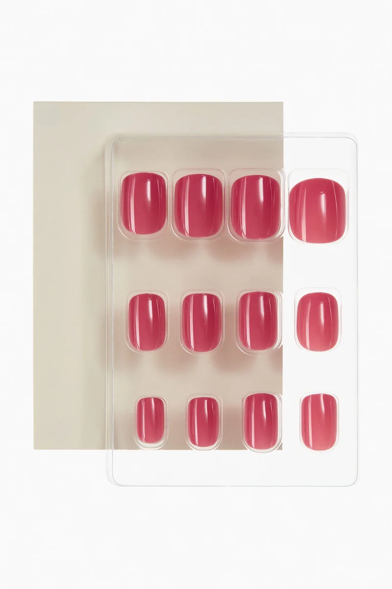 H&M Press-on nails