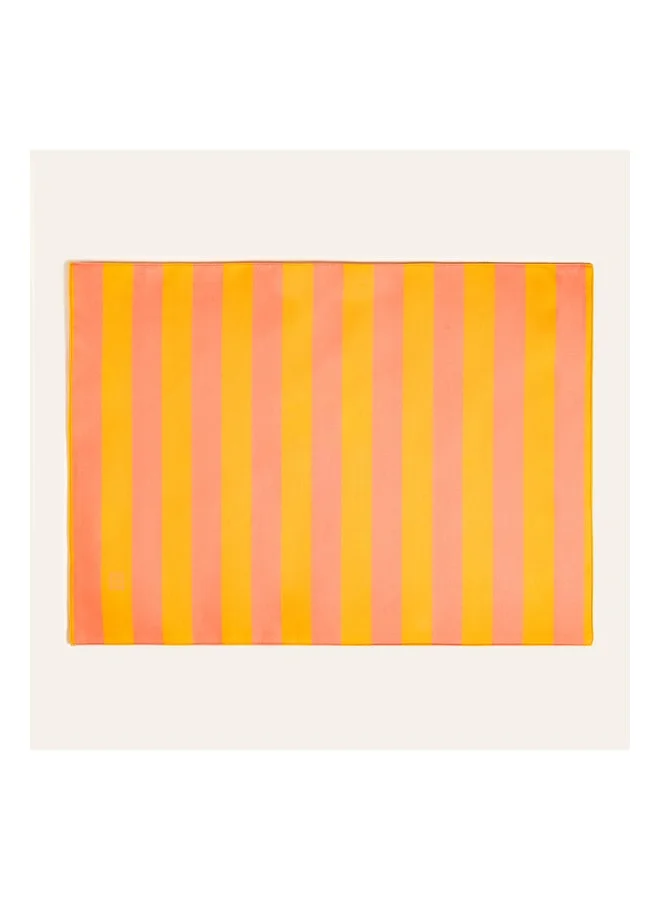 Zsa Zsa Zsu  Lily Salmon American Service 35x50 cm  | Best Price UAE