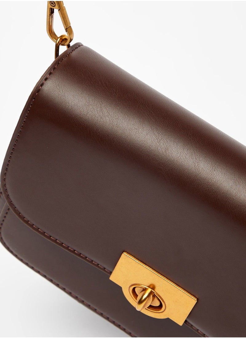 shoexpress - Solid Crossbody Bag with Detachable Strap and Clasp Closure - Image 1