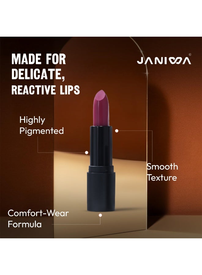 JANIWA Vegan Velvet Mist Matte Lipstick – Coral Red - Image 3