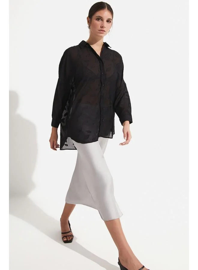 JUNE June Women Exclusive Oversize/Loose Fit Self-Fited Shirt Black