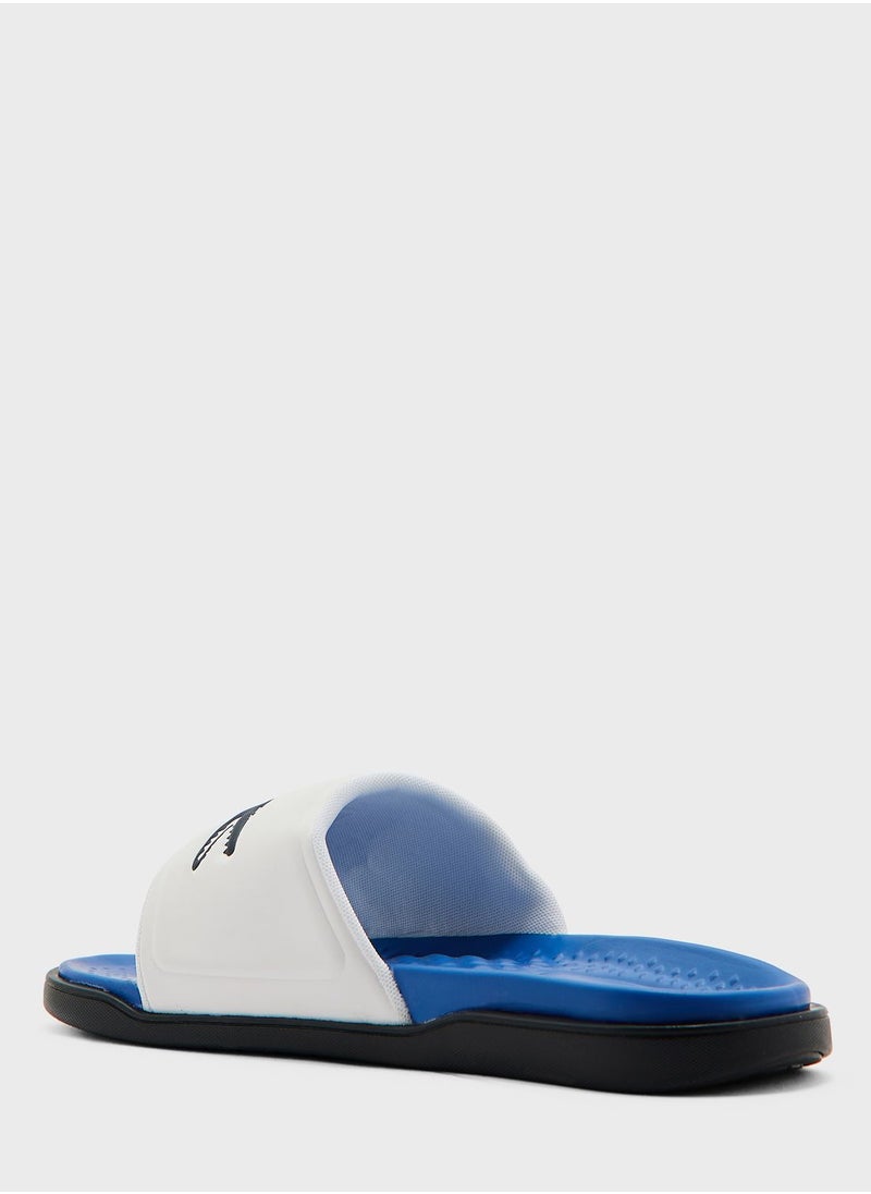 LACOSTE - Serve Logo Slides - Image 1